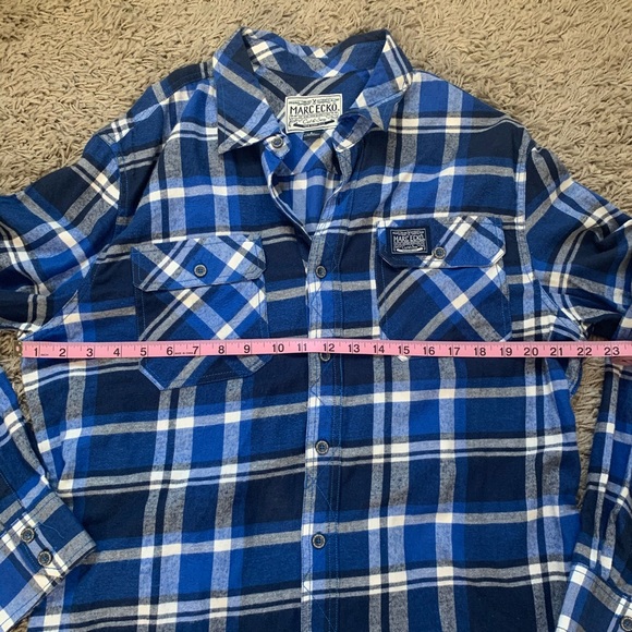 SOLD ‼️Marc Ecko// plaid button down size large - Picture 7 of 7